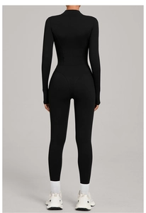 Vue arrière du body de yoga thermique noir avec col montant et coutures galbantes