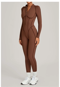 Body de fitness marron à manches longues avec coutures contrastées et col zippé élégant