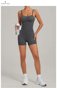 Détail du dos d'un body de yoga gris anthracite avec taille haute et fines bretelles