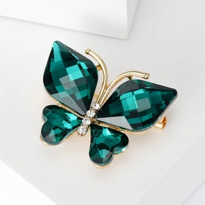 Elegant emerald crystal butterfly brooch in gold-plated alloy with sparkling rhinestones
