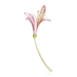 Elegant Copper Lily Flower Brooch For Women Pink Enamel Rhinestone Inlaid Botanical Floral Lapel Pin Jewelry Accessory