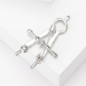 Creative silver alloy compass brooch with polished metal finish and safety pin back