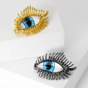 Broche en Alliage Minimaliste Mauvais Œil pour Femmes Mode Artistique Œil Bleu Cils Décoration Bijoux de Vêtements Accessoire