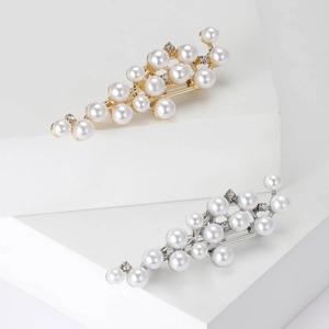 Elegant Alloy Artificial Pearl Brooch With Rhinestone Accents Cluster Pin For Women Suit Wedding Banquet Jewelry Decoration Accessory