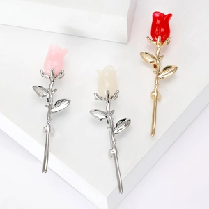 Élégante Broche en Alliage en Forme de Bouton de Rose Émaillée pour Femmes Style Doux Coréen Corsage Floral Botanique Accessoires Bijoux