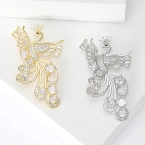 Elegant Alloy Rhinestone Phoenix Brooch For Women Luxury Peacock Animal Design Pin Jewelry Accessories Gold Silver Plated