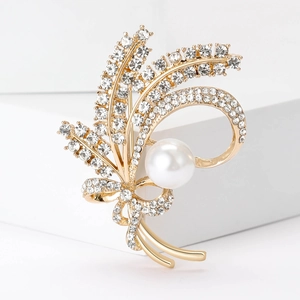 Elegant wheat stalk brooch with gold plating, sparkling rhinestones, and white faux pearl