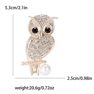 Élégante broche chouette en alliage doré avec strass brillants et perle blanche