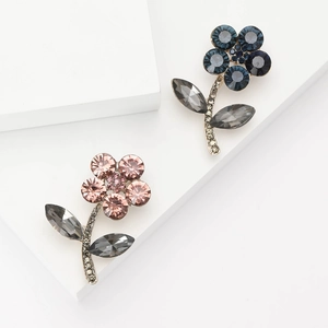 Eleganter Legierung Blumen Brosche Mit Strass Eingelegt Mode Kristall Blumen Anstecknadel Für Damen Hochzeit Party Kleidung Deko