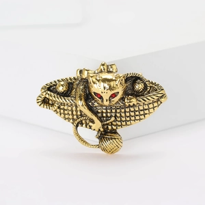 Vintage cat in basket brooch with golden alloy and red rhinestone eyes for coats