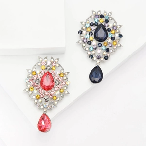 Vintage Alloy Teardrop Floral Brooch Luxurious Rhinestone Inlaid Corsage Pin For Women Party Dress Jewelry Accessories