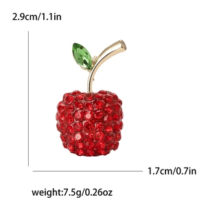 Broche pomme rouge étincelante avec strass et feuille dorée pour vestes femme