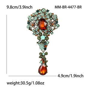 Spilla barocca vintage in lega con ciondolo in ambra e strass colorati brillanti