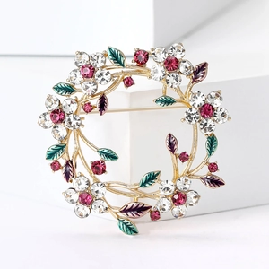 Elegant floral wreath brooch with colorful rhinestones and gold alloy for women's suits