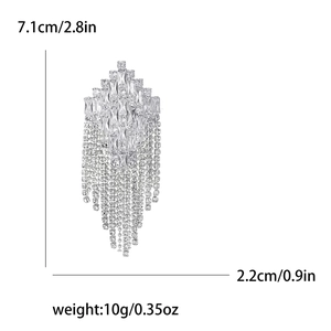 Detailed view of silver rhinestone tassel brooch with precise size 7.1cm and 10g weight
