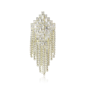 Elegant gold alloy brooch with crystal rhombus tassels for formal women's attire