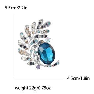 Detailed dimensions of rhinestone leaf brooch with blue gem, size 5.5cm x 4.5cm