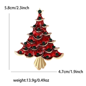 Vue détaillée de la broche sapin de Noël avec strass et informations sur la taille