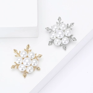 Élégante Broche Flocon de Neige en Alliage avec Künstliche Perles d'imitation Design Minimaliste Or Argent Broche pour Femme Manteau Veste Bijoux