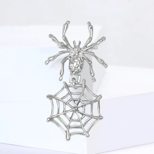 Broche araignée gothique en métal argenté pour costumes et gilets avec texture fine