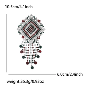 Detailansicht der Strass-Quastenbrosche mit Maßen von 10,5 cm x 6,0 cm und Gewichtsdaten