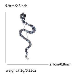 Broche serpent élégante en argent avec cristaux dégradés bleus et violets pour vestes