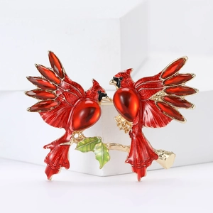 Fashion Alloy Rhinestone Red Cardinal Bird Brooch Pin For Women Elegant Animal Breastpin Branch Enamel Jewelry Accessory