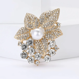 Broche vintage en alliage doré avec perle synthétique et strass pour femmes