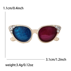 Broche lunettes œil de chat dorée avec émail et cristaux pour costumes et manteaux