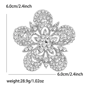 Broche fleur en cristal étincelant en alliage d'argent avec mesures détaillées