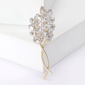 Élégante broche épi de blé dorée avec cristaux marquise scintillants pour costumes femme