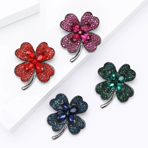 Broches trèfle à quatre feuilles en cristal rouge, rose, vert et bleu pour veste femme