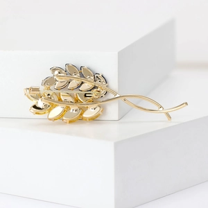 Broche épi de blé dorée pour femme avec pierre jaune incrustée et fermoir de sûreté