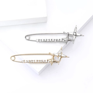 Elegant Alloy Rhinestone Four Pointed Star Safety Pin Brooch For Women Suit Coat Exquisite Sparkling Fashion Jewelry Gift