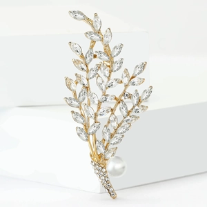 Elegant gold alloy willow leaf brooch with sparkling marquise crystals and a large pearl
