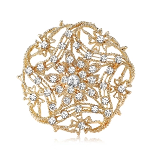 Vintage Round Hollow Flower Brooch For Women Alloy Rhinestone Floral Suit Shirt Lapel Pin Elegant Fashion Jewelry Gift