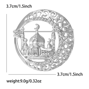 Detailed view of silver Taj Mahal brooch with dimensions 3.7cm and weight 9.0g