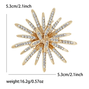 Elegante spilla a forma di sole dorato con strass brillanti per abbigliamento donna