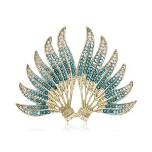 Elegant Alloy Rhinestone Wing Brooch For Women Luxury Gradient Colorful Crystal Corsage Pin Fashion Dress Jewelry Accessories