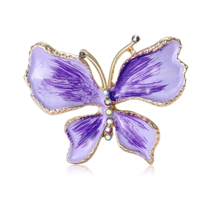 Elegante spilla a farfalla con ali in smalto viola e strass colorati su lega dorata