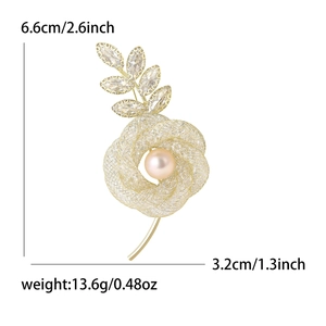 Eleganter Gold-Hohlrosen-Brosche mit rosa Perle und Strasssteinen inklusive Maßen