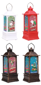 Detalle de cuatro farolillos navideños festivos con dibujos de Papá Noel y nieve