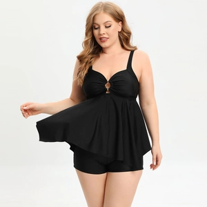 Maillot de bain tankini grande taille noir avec haut ajouré et shorty assorti