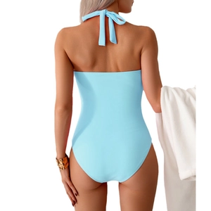 Maillot de bain une pièce dos nu bleu clair avec coupe haute pour femmes