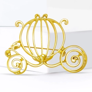 Elegant Hollow Pumpkin Carriage Brooch For Women Gold Plated Alloy Lapel Pin Fairy Tale Jewelry Accessory Gift For Suit