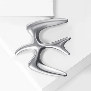 Polished silver stainless steel swallow bird brooch pin for minimalist fashion