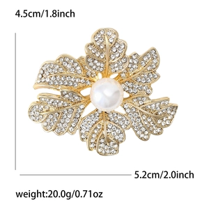 Broche fleur feuille dorée avec perles blanches et cristaux scintillants pour femme