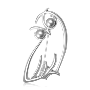 Broche chouette évidée minimaliste en finition argentée avec perles grises et métal