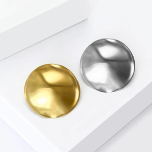 Modern Irregular Liquid Metal Round Brooch Stainless Steel Hammered Lava Texture Pin For Clothing Women Men Accessories