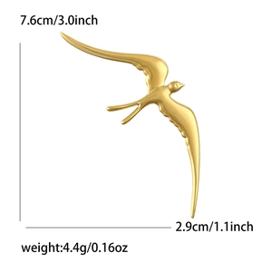 Dettagli della spilla rondine dimensioni 7,6cm x 2,9cm con specifiche di peso 4,4g